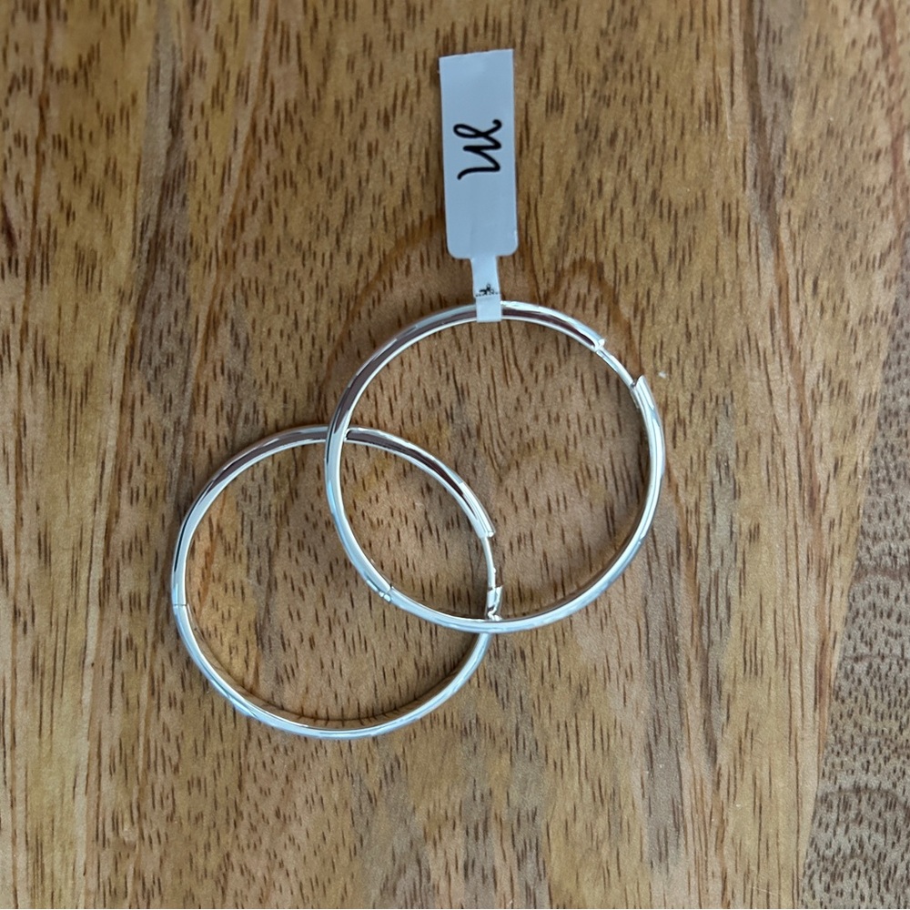 Mejuri TUBE OVERSIZED HOOPS